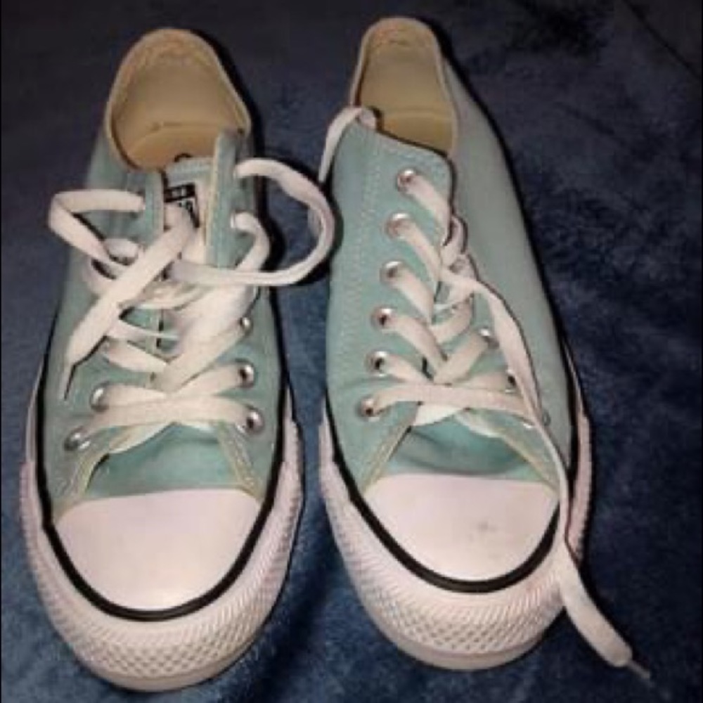 Chuck Taylor Converse - image 3